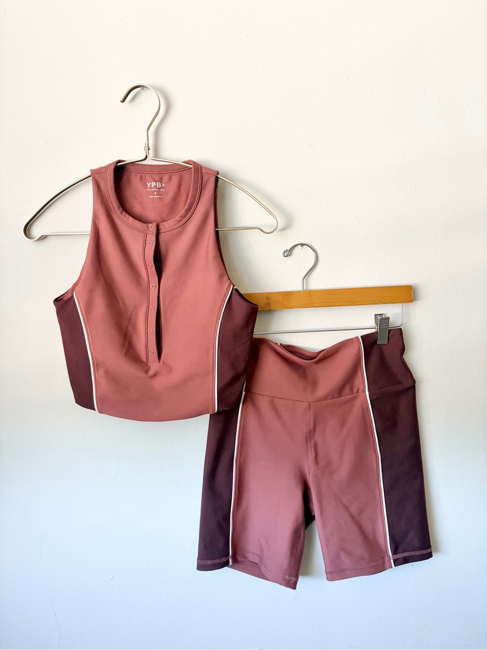 Abercrombie & Fitch Mauve Two-Tone Athletic Crop Top & High-Waist Bike Shorts